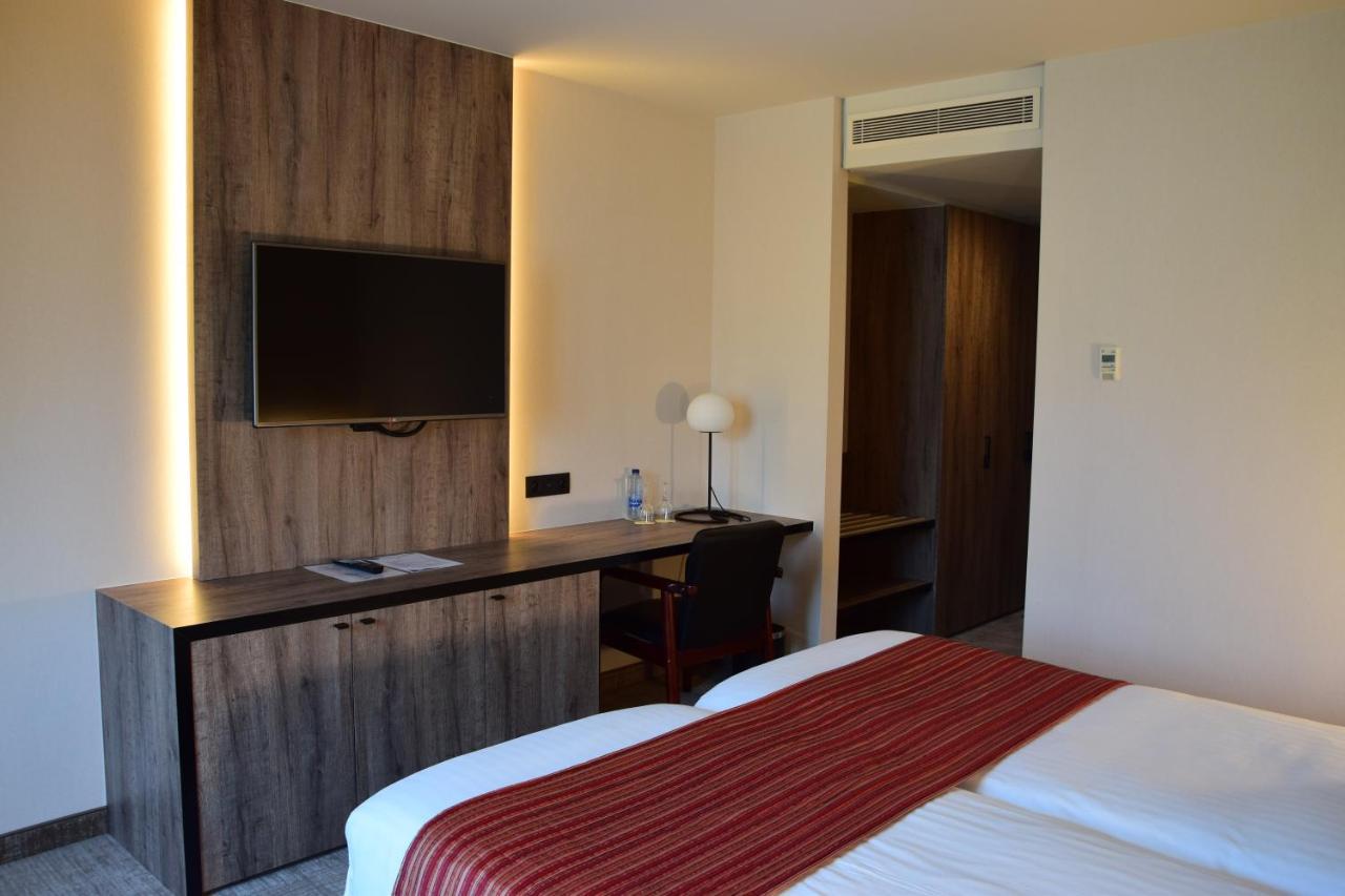 Hotel Restaurant Weinebrugge Zewnętrze zdjęcie