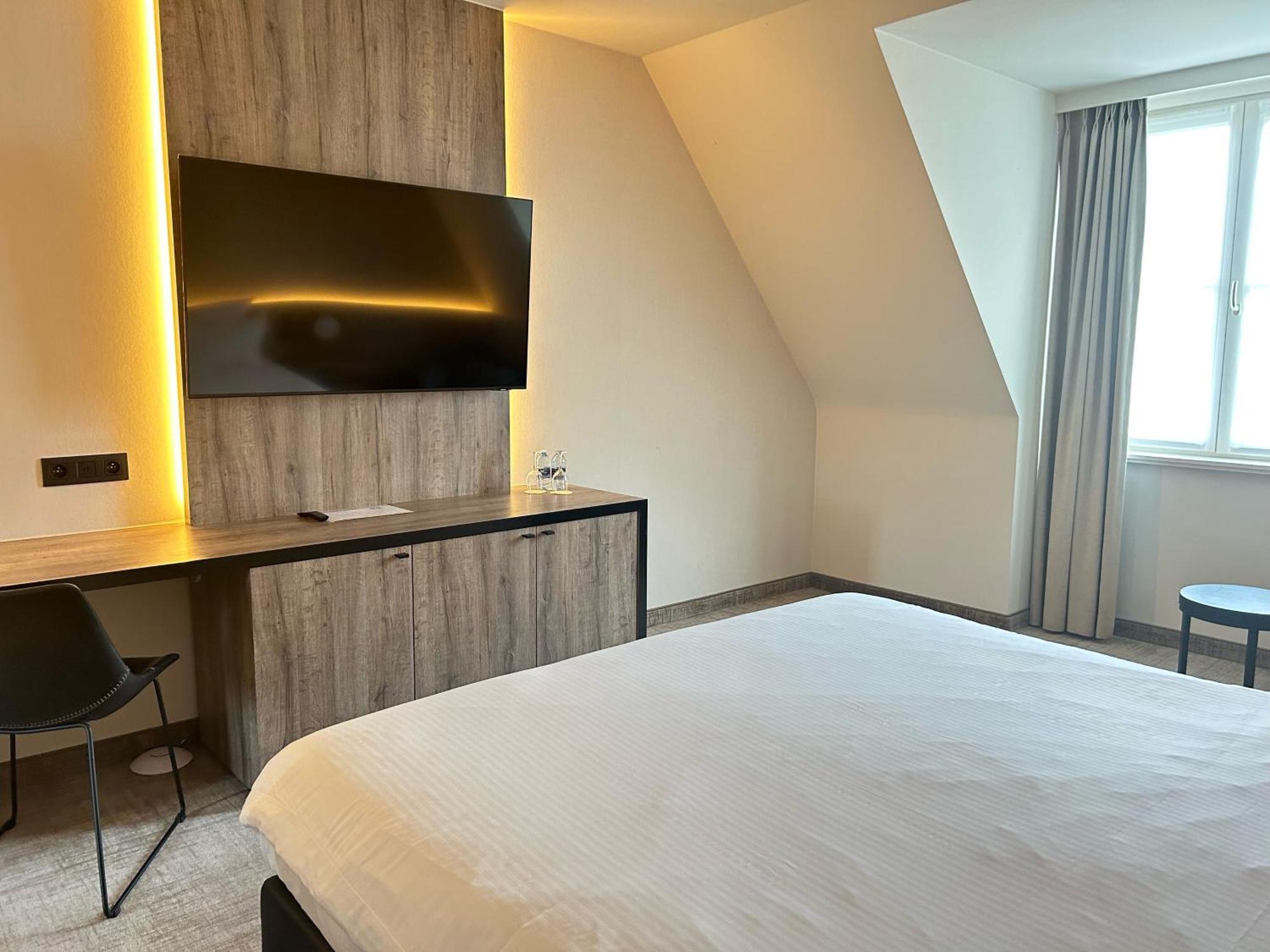 Hotel Restaurant Weinebrugge Zewnętrze zdjęcie