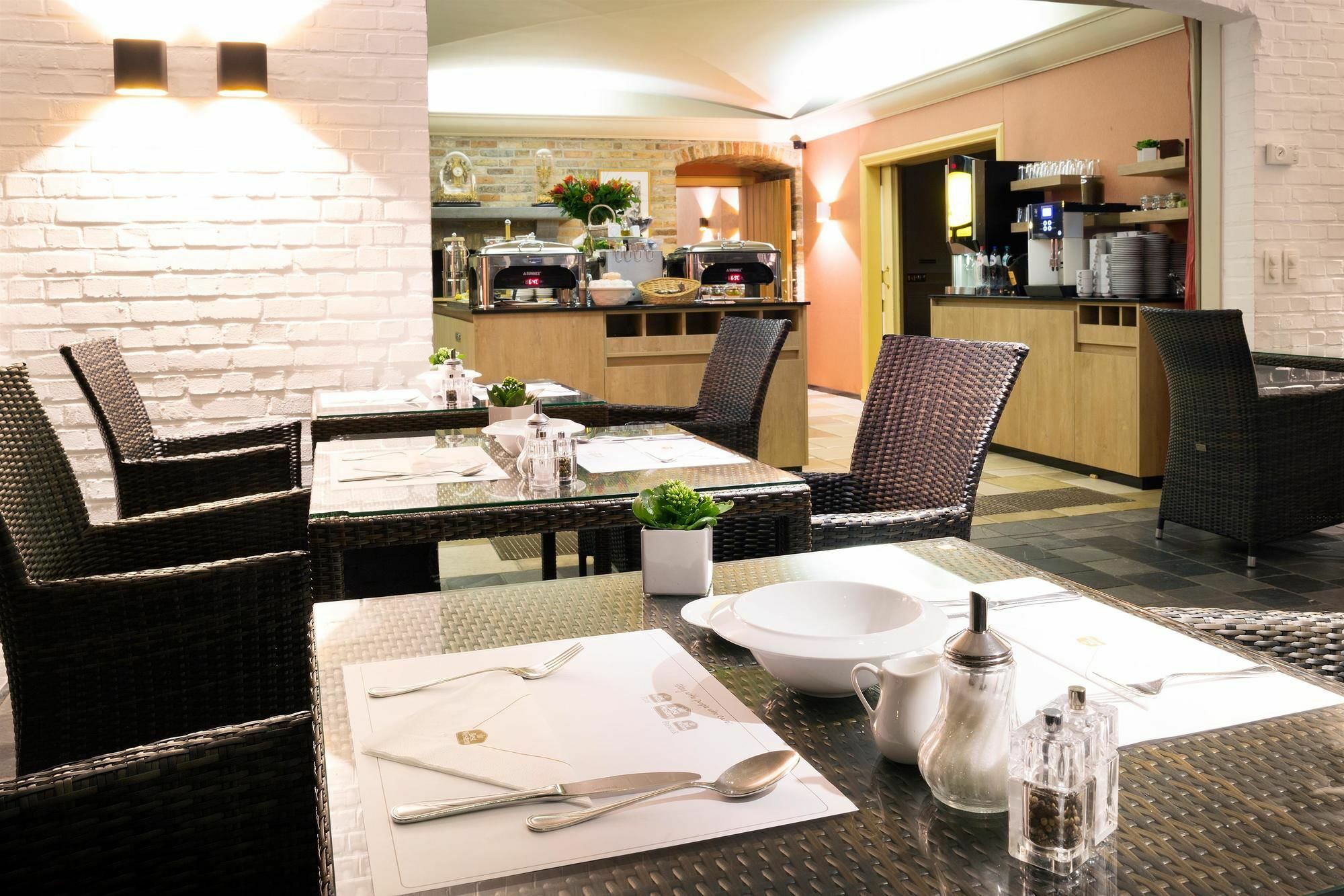 Hotel Restaurant Weinebrugge Udogodnienia zdjęcie